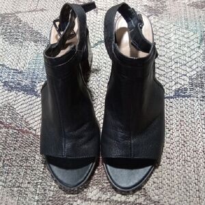Franco Sarto Black Slingback Sandals